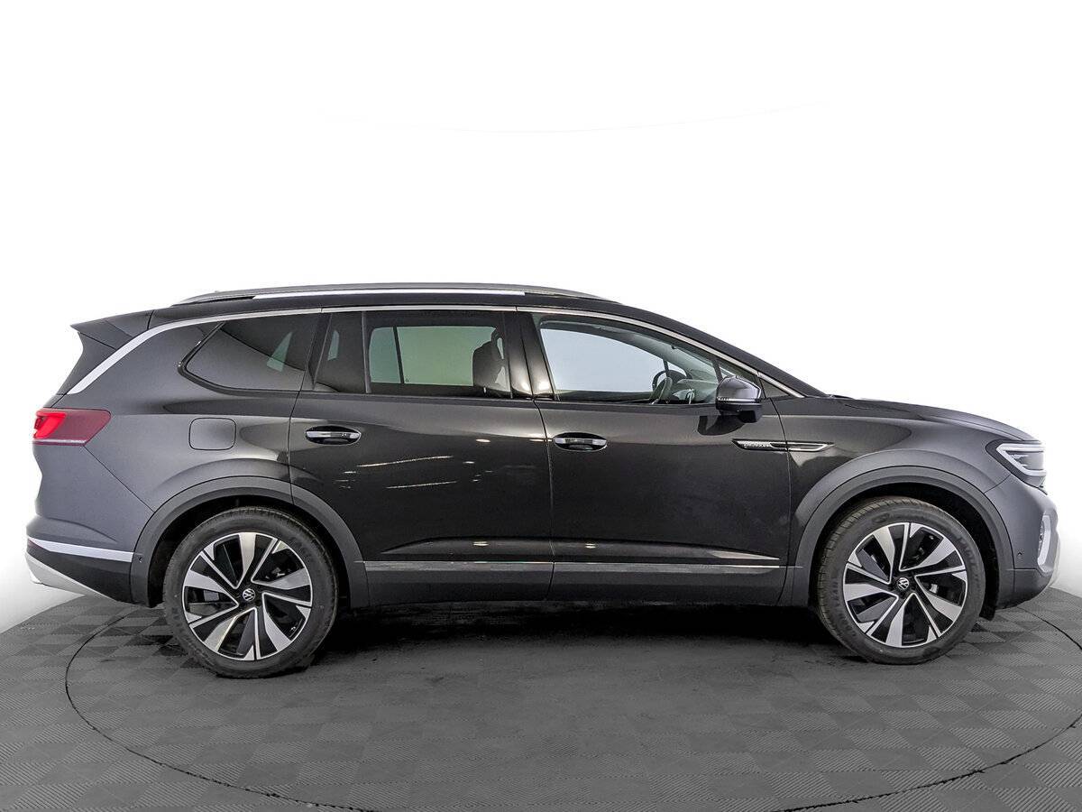 Volkswagen Talagon 2025 года с пробегом. Фото: #3