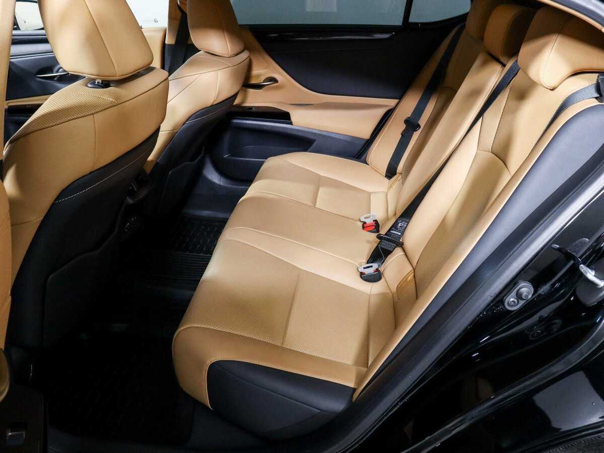 Lexus ES 2021 года с пробегом. Фото: #9