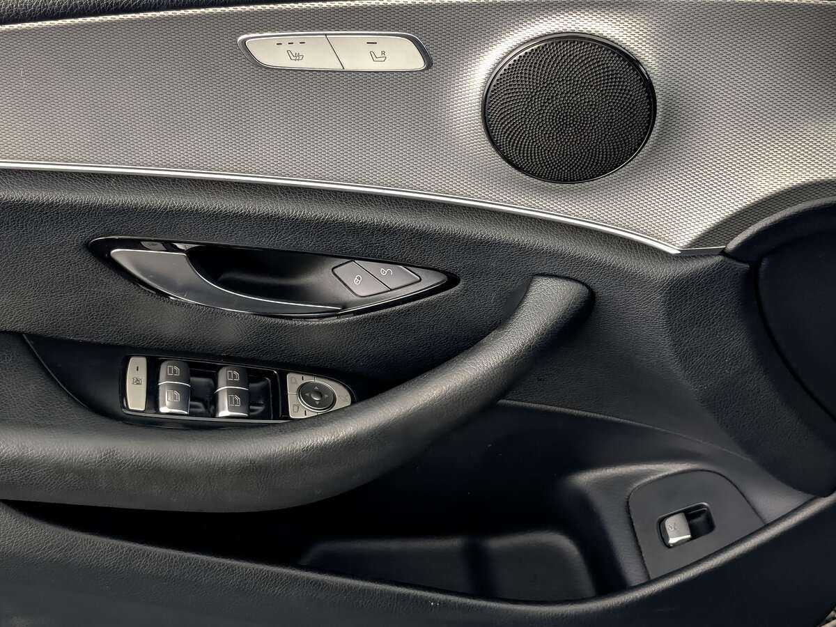 Mercedes-Benz E-Класс 2018 года с пробегом. Фото: #24