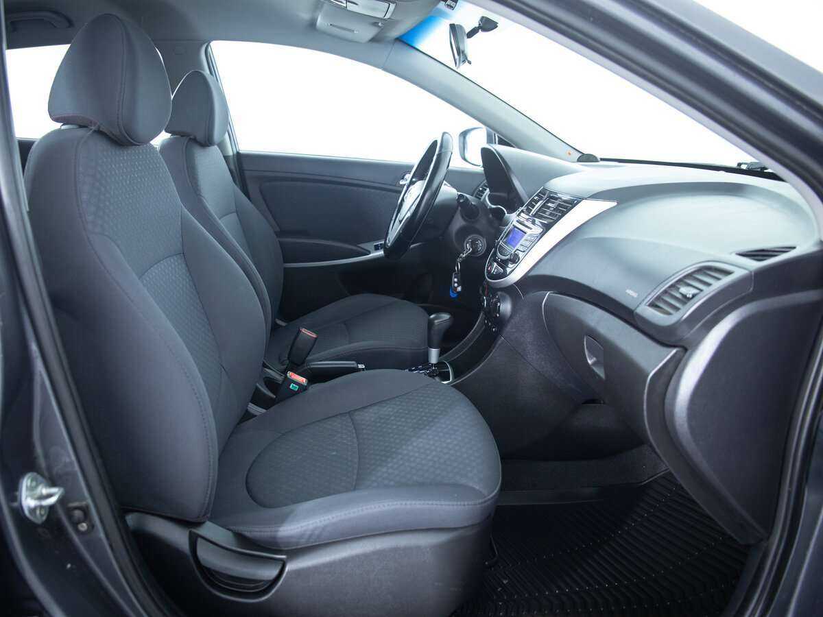 Hyundai Solaris 2013 года с пробегом. Фото: #9