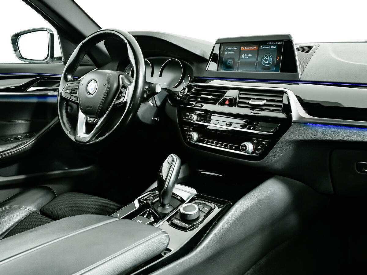 BMW 5 серии 2018 года с пробегом. Фото: #7