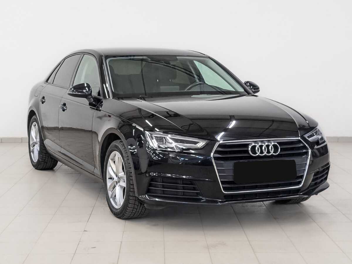 Audi A4 2018 года с пробегом. Фото: #2