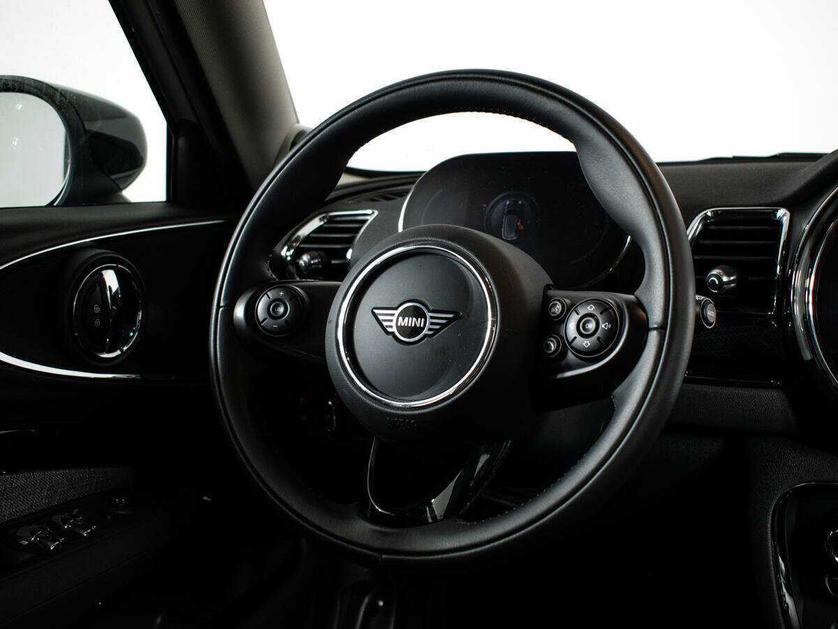 Mini Clubman 2021 года с пробегом. Фото: #10