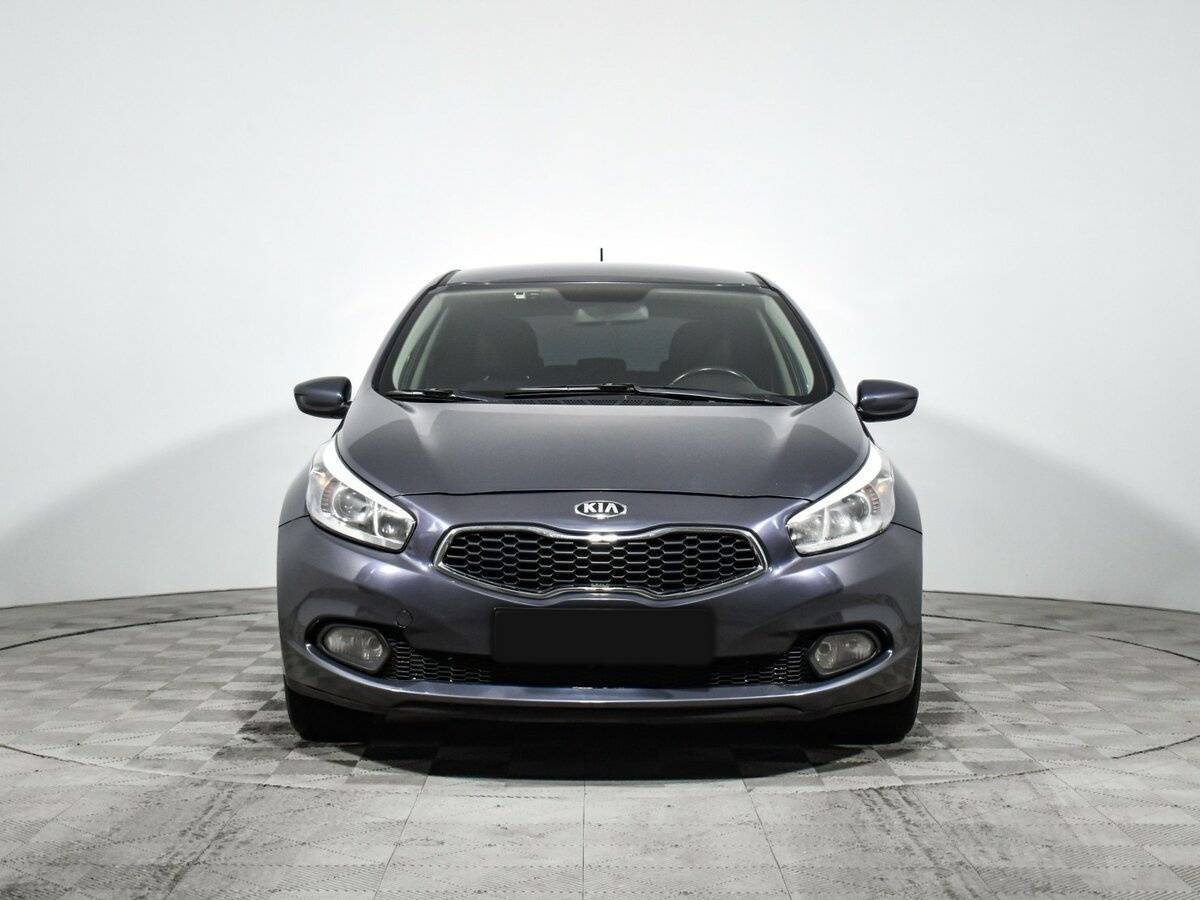 Kia Ceed 2014 года с пробегом. Фото: #1