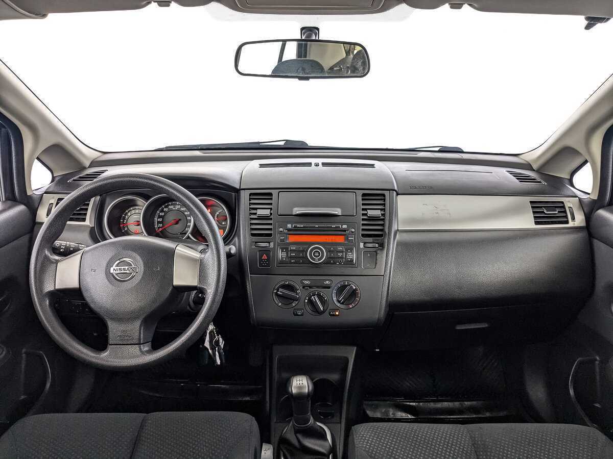 Nissan Tiida 2011 года с пробегом. Фото: #9