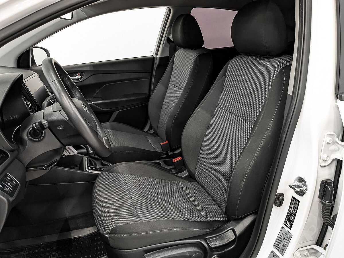 Hyundai Solaris 2022 года с пробегом. Фото: #19