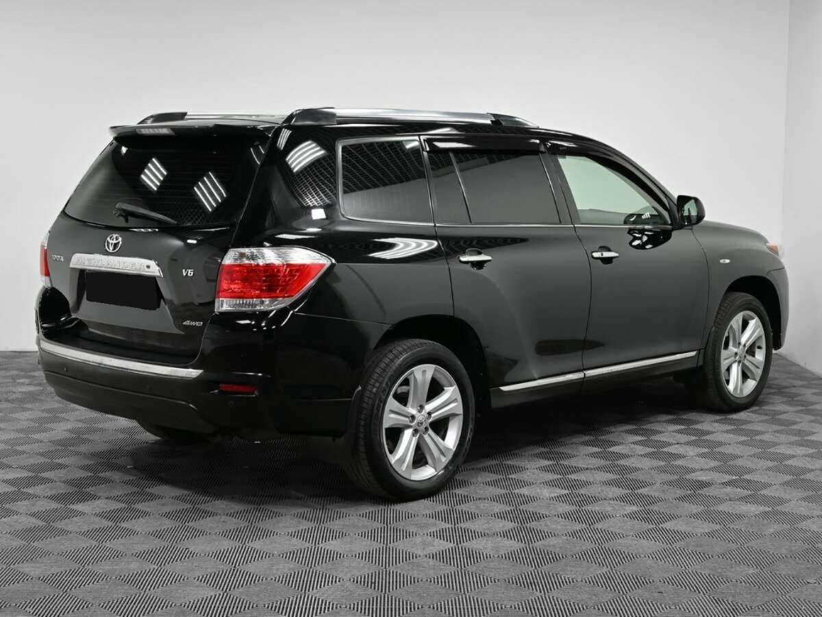 Toyota Highlander 2011 года с пробегом. Фото: #1