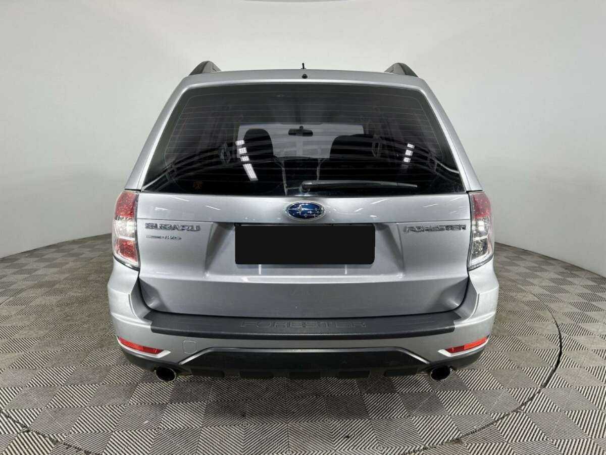 Subaru Forester 2011 года с пробегом. Фото: #2