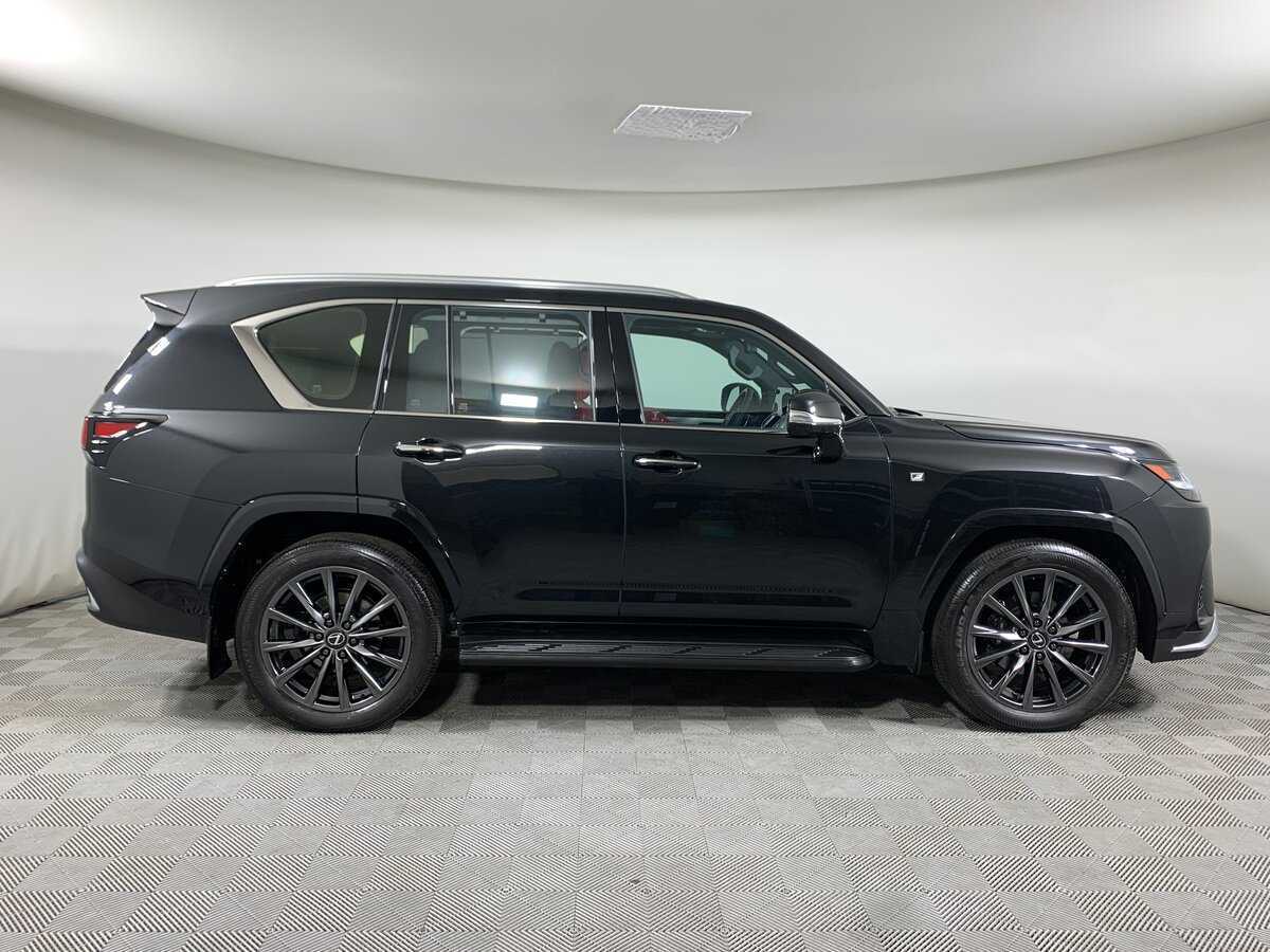 Lexus LX 2024 года с пробегом. Фото: #3