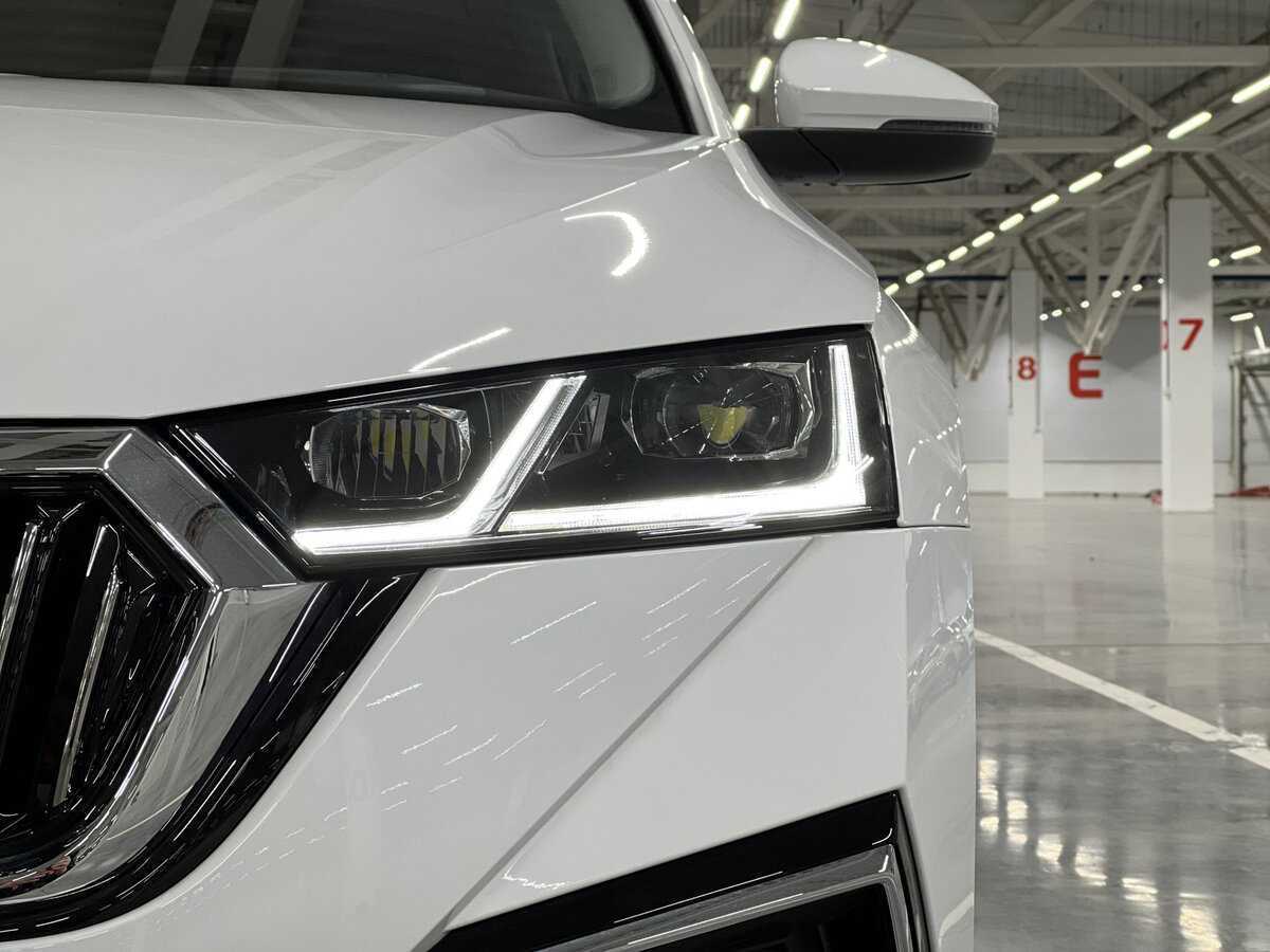 Skoda Octavia 2024 года с пробегом. Фото: #16