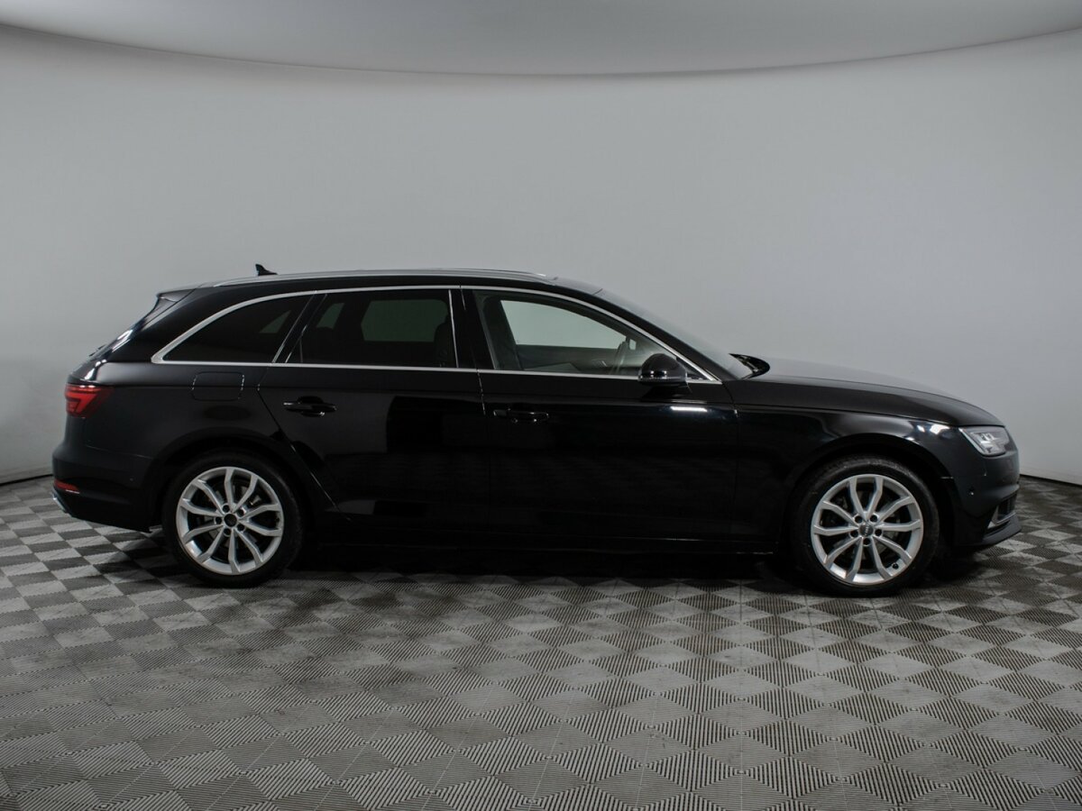 Audi A4 2019 года с пробегом. Фото: #3