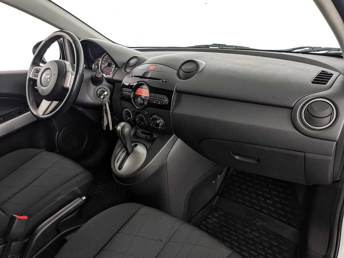 Mazda 2 2013 года с пробегом. Фото: #8
