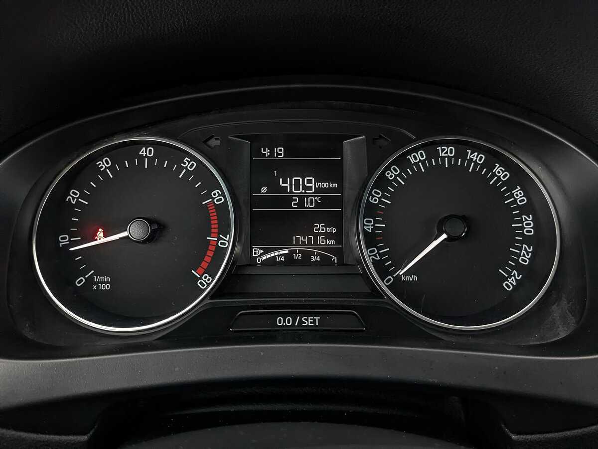 Skoda Rapid 2017 года с пробегом. Фото: #15