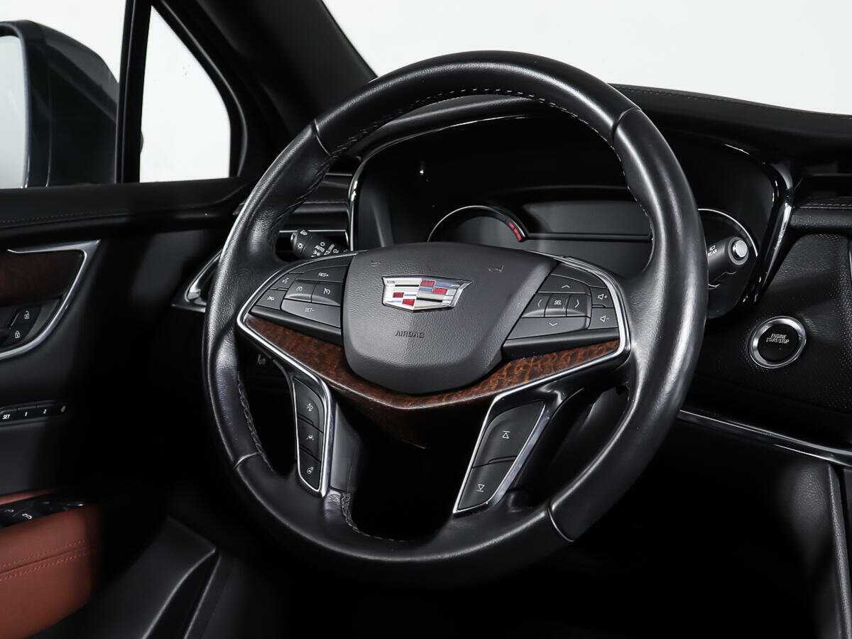 Cadillac XT5 2020 года с пробегом. Фото: #12