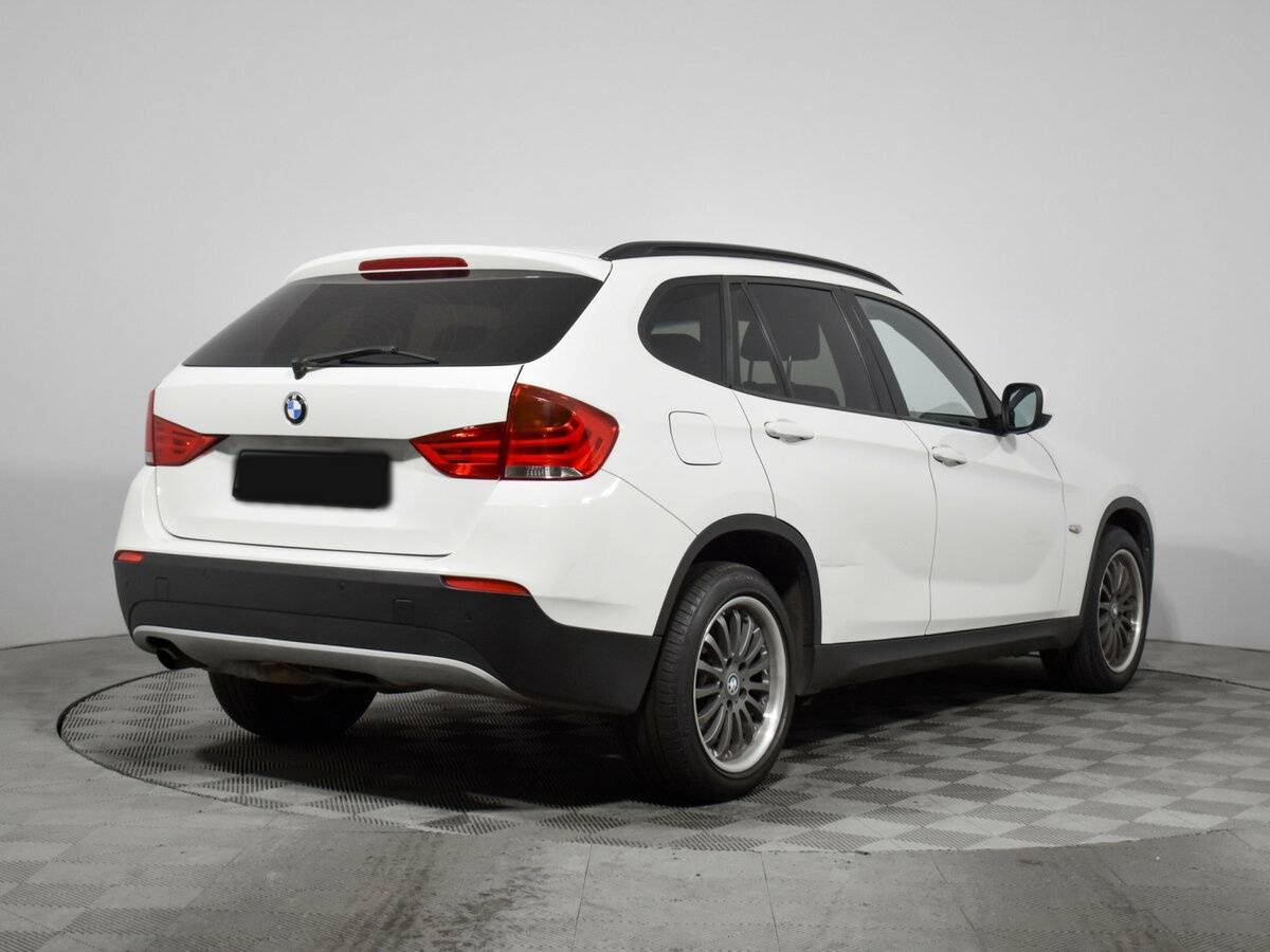 BMW X1 2011 года с пробегом. Фото: #3