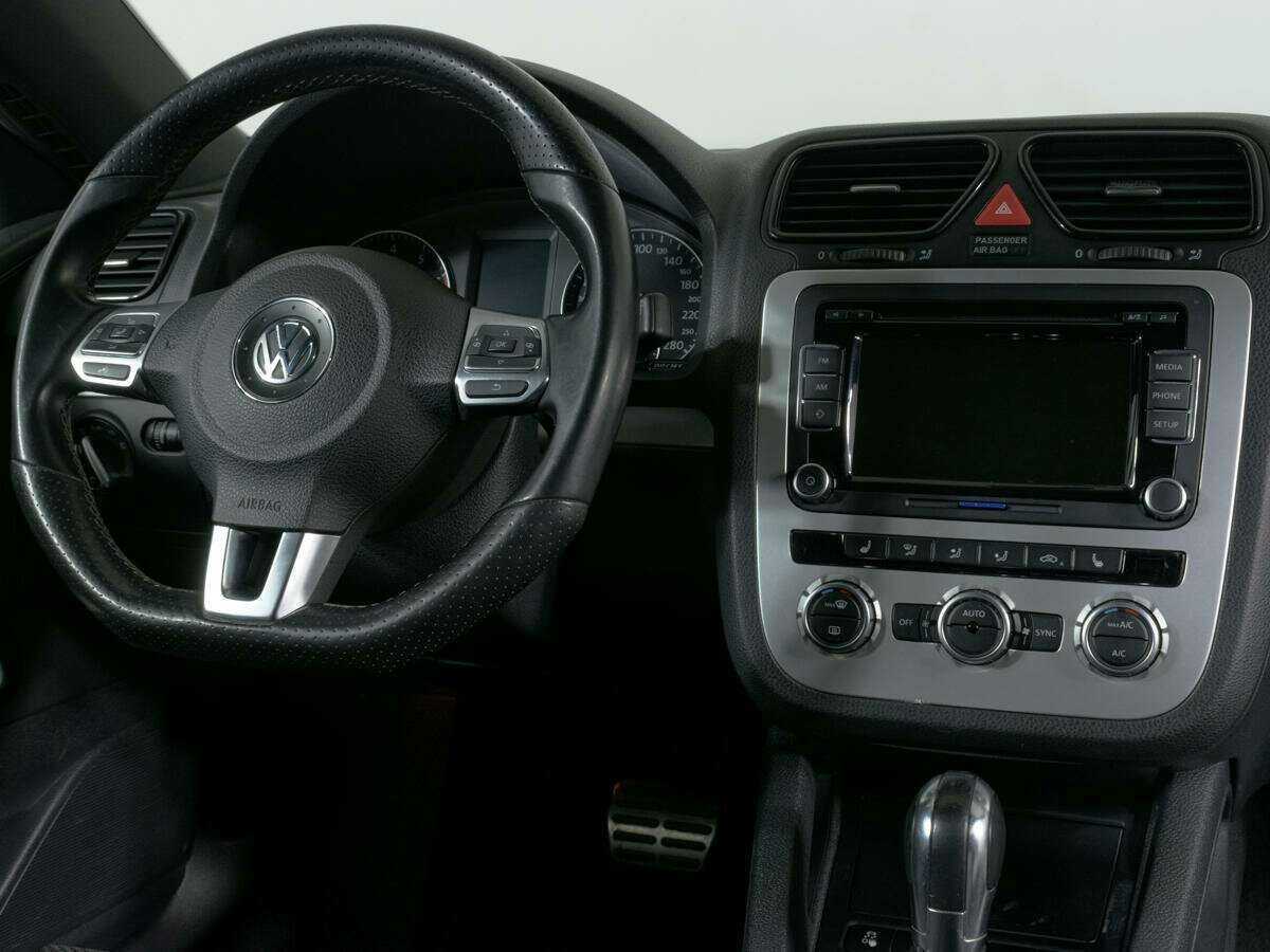 Volkswagen Scirocco 2013 года с пробегом. Фото: #10