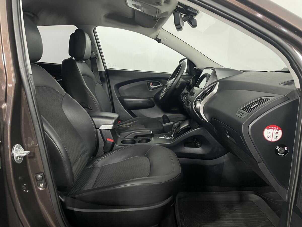 Hyundai ix35 2010 года с пробегом. Фото: #11