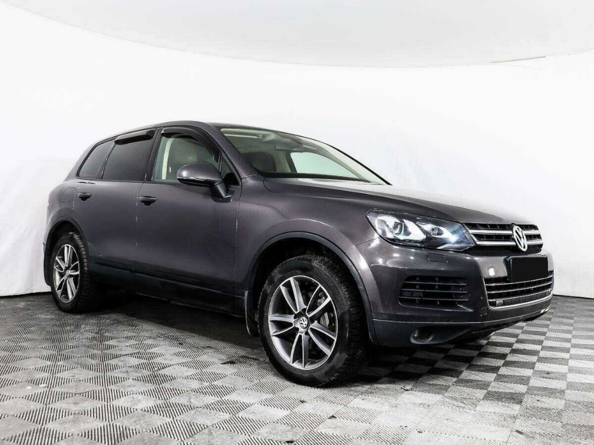 Volkswagen Touareg 2011 года с пробегом. Фото: #2