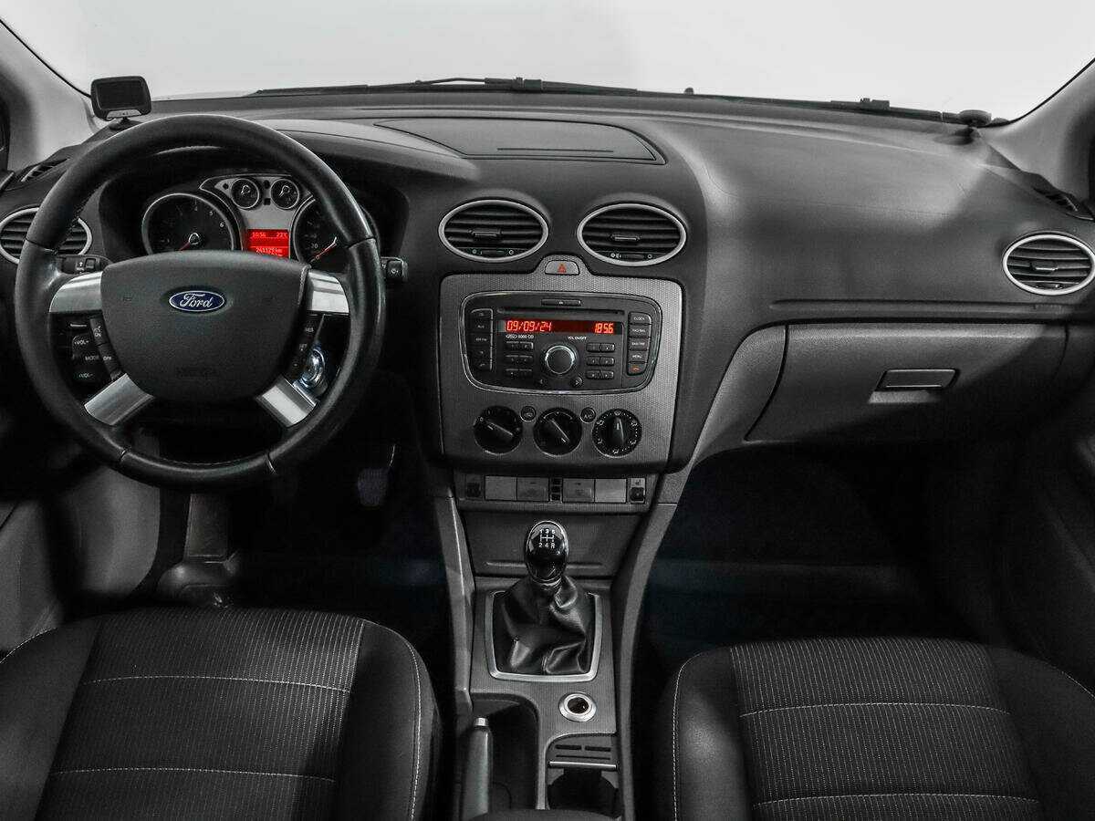Ford Focus 2011 года с пробегом. Фото: #11
