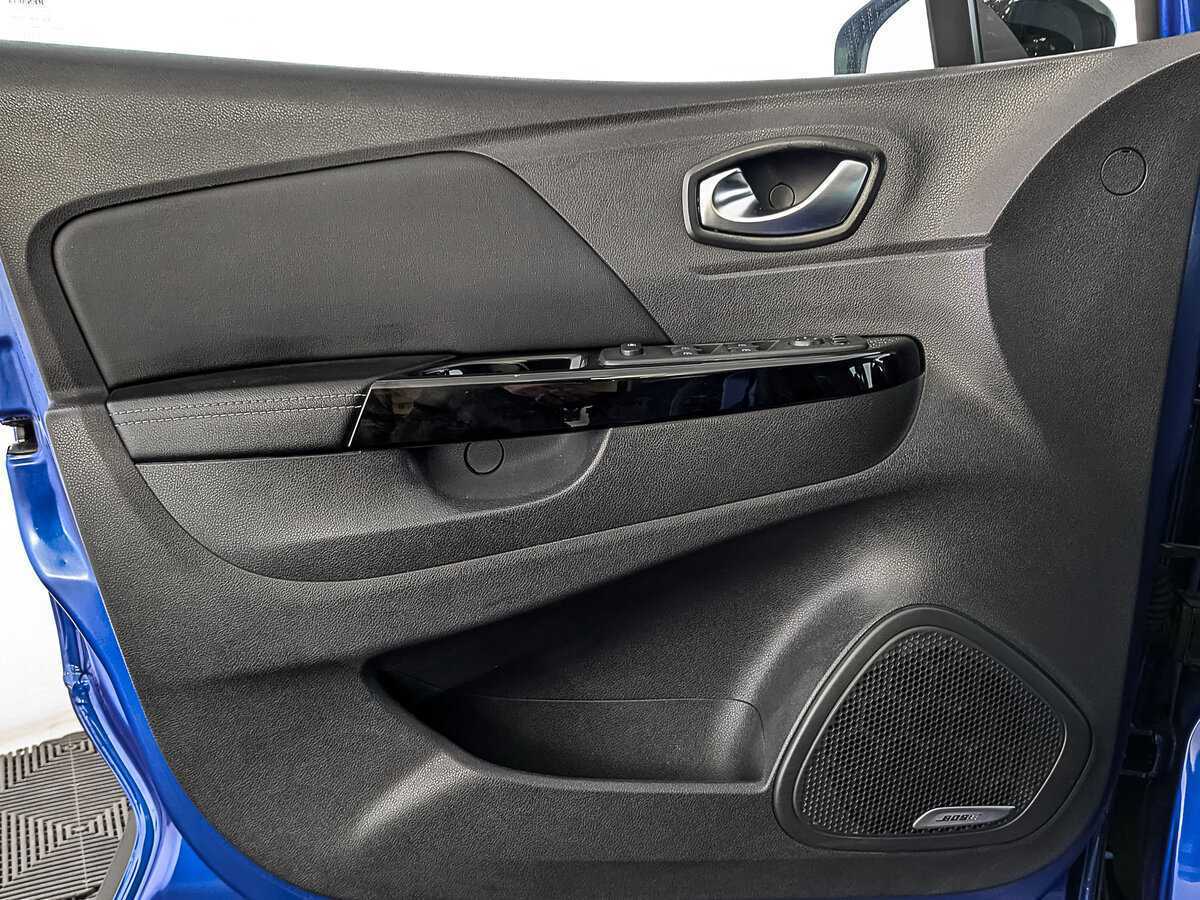 Renault Kaptur 2020 года с пробегом. Фото: #17