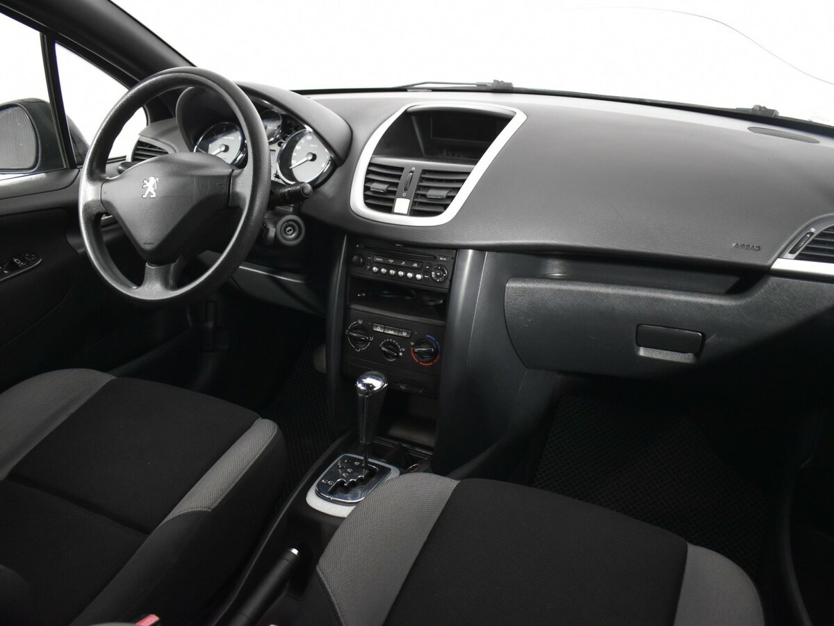 Peugeot 207 2008 года с пробегом. Фото: #9