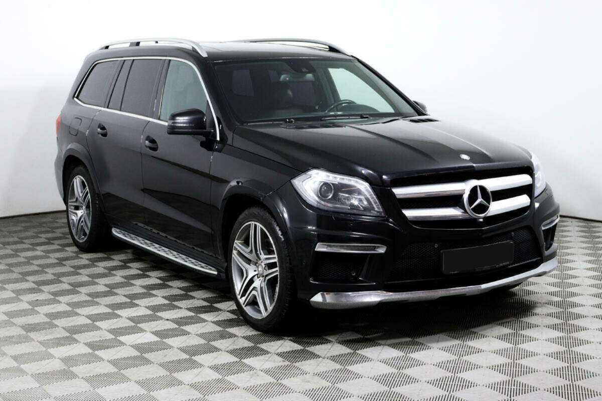 Mercedes-Benz GL-Класс 2015 года с пробегом. Фото: #2
