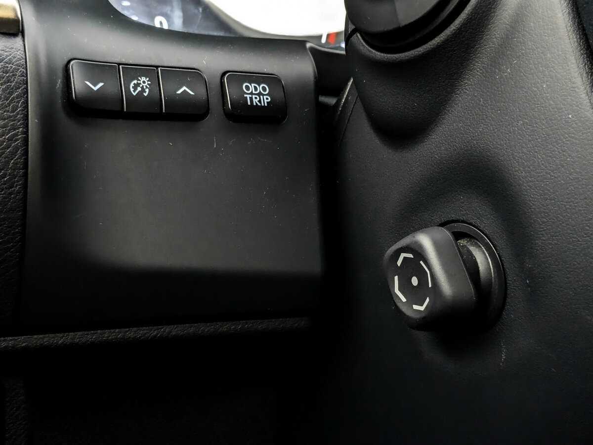 Lexus ES 2018 года с пробегом. Фото: #21
