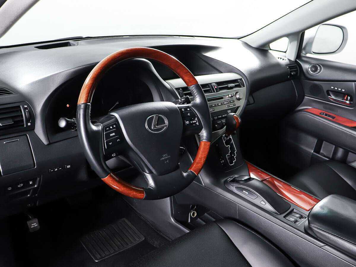 Lexus RX 2010 года с пробегом. Фото: #12