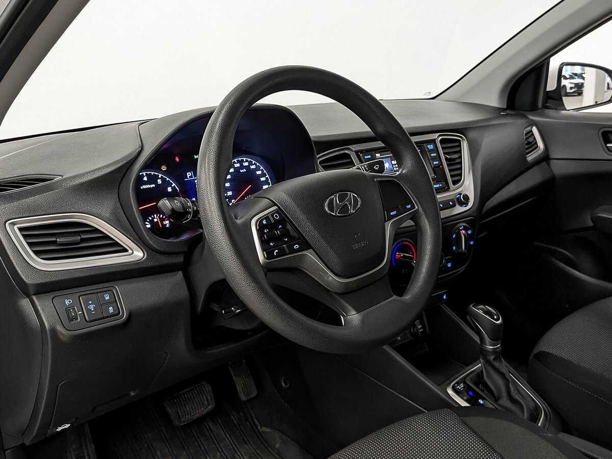 Hyundai Solaris 2021 года с пробегом. Фото: #12