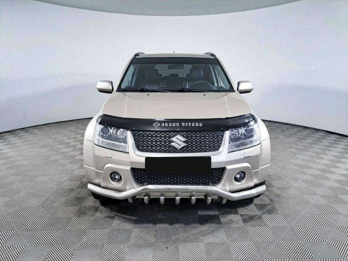 Suzuki Grand Vitara 2011 года с пробегом. Фото: #1