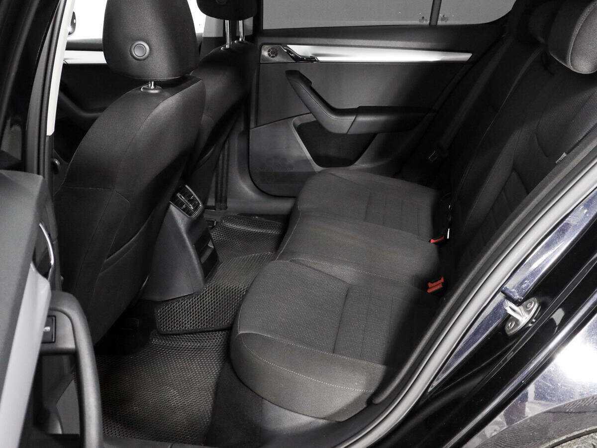 Skoda Octavia 2016 года с пробегом. Фото: #9