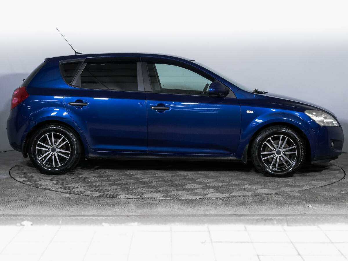 Kia Ceed 2009 года с пробегом. Фото: #3