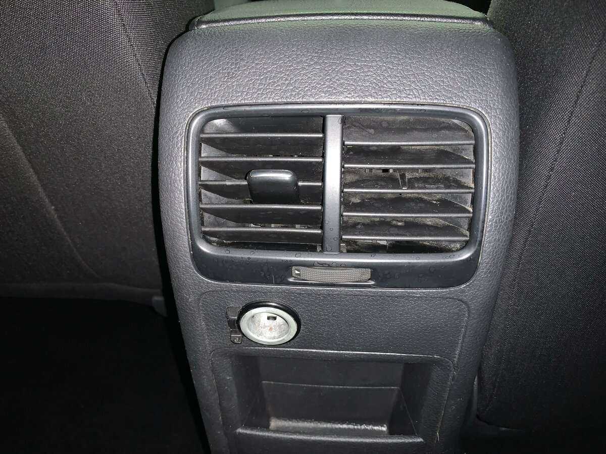 Volkswagen Jetta 2013 года с пробегом. Фото: #19