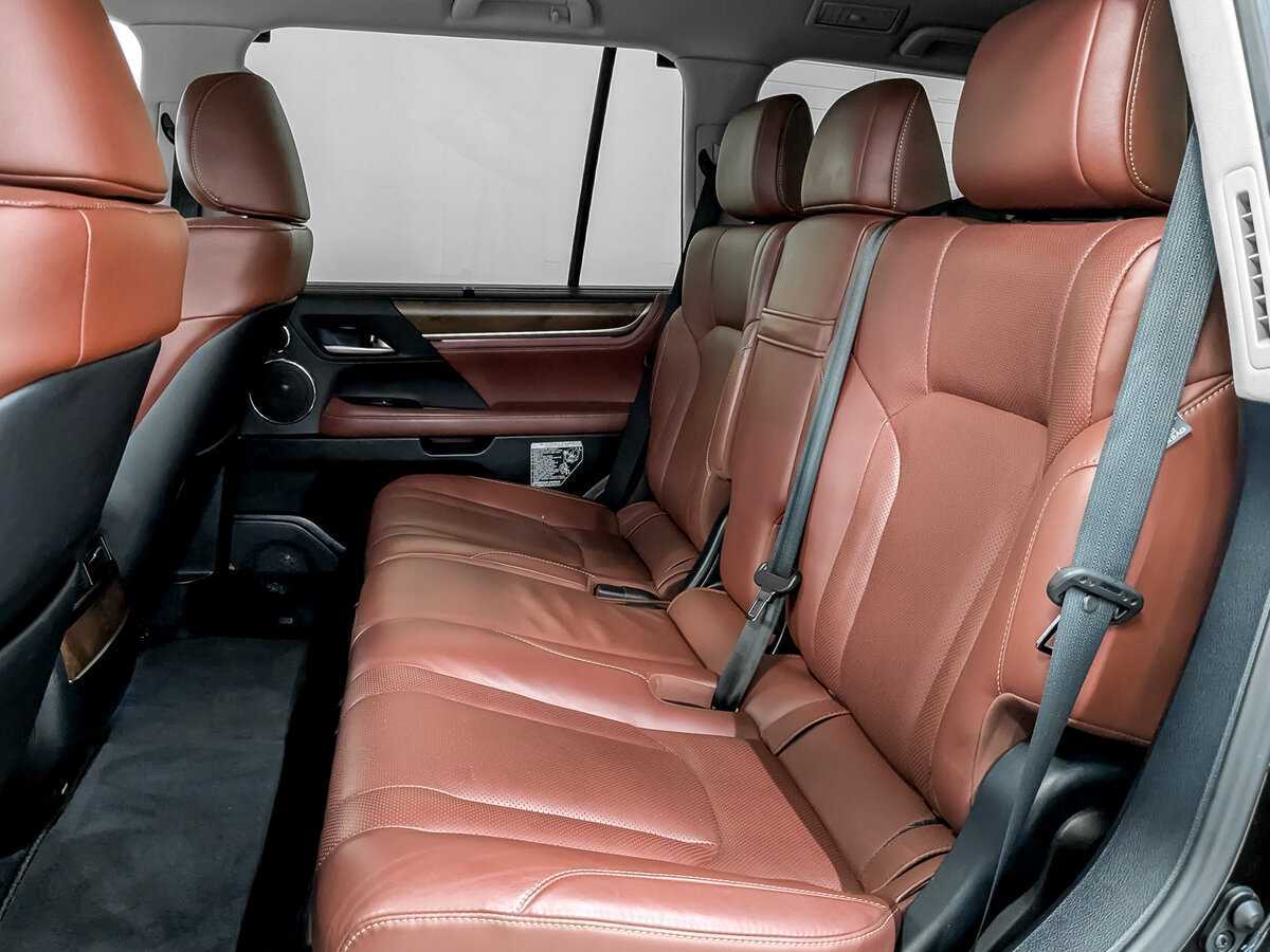 Lexus LX 2017 года с пробегом. Фото: #11