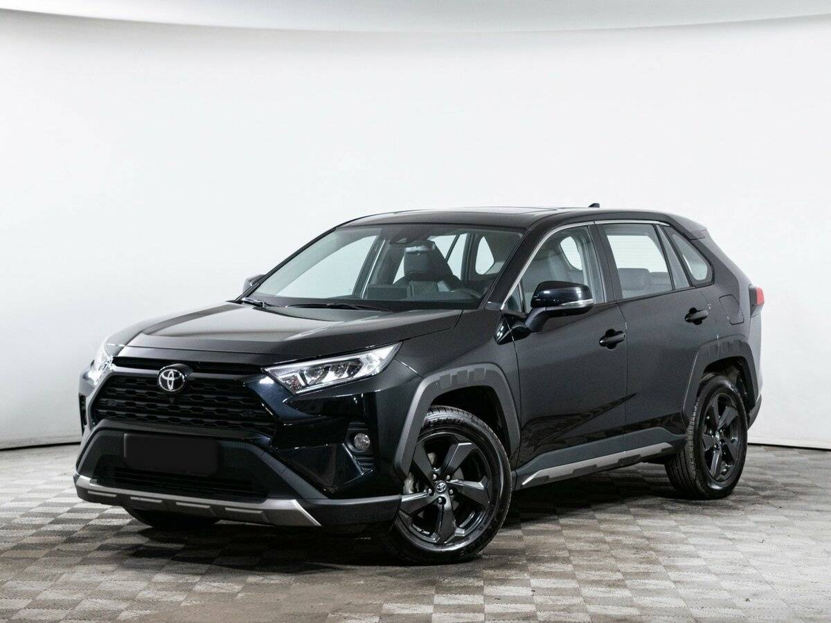 Toyota RAV4 2023 года с пробегом. Посмотреть фото