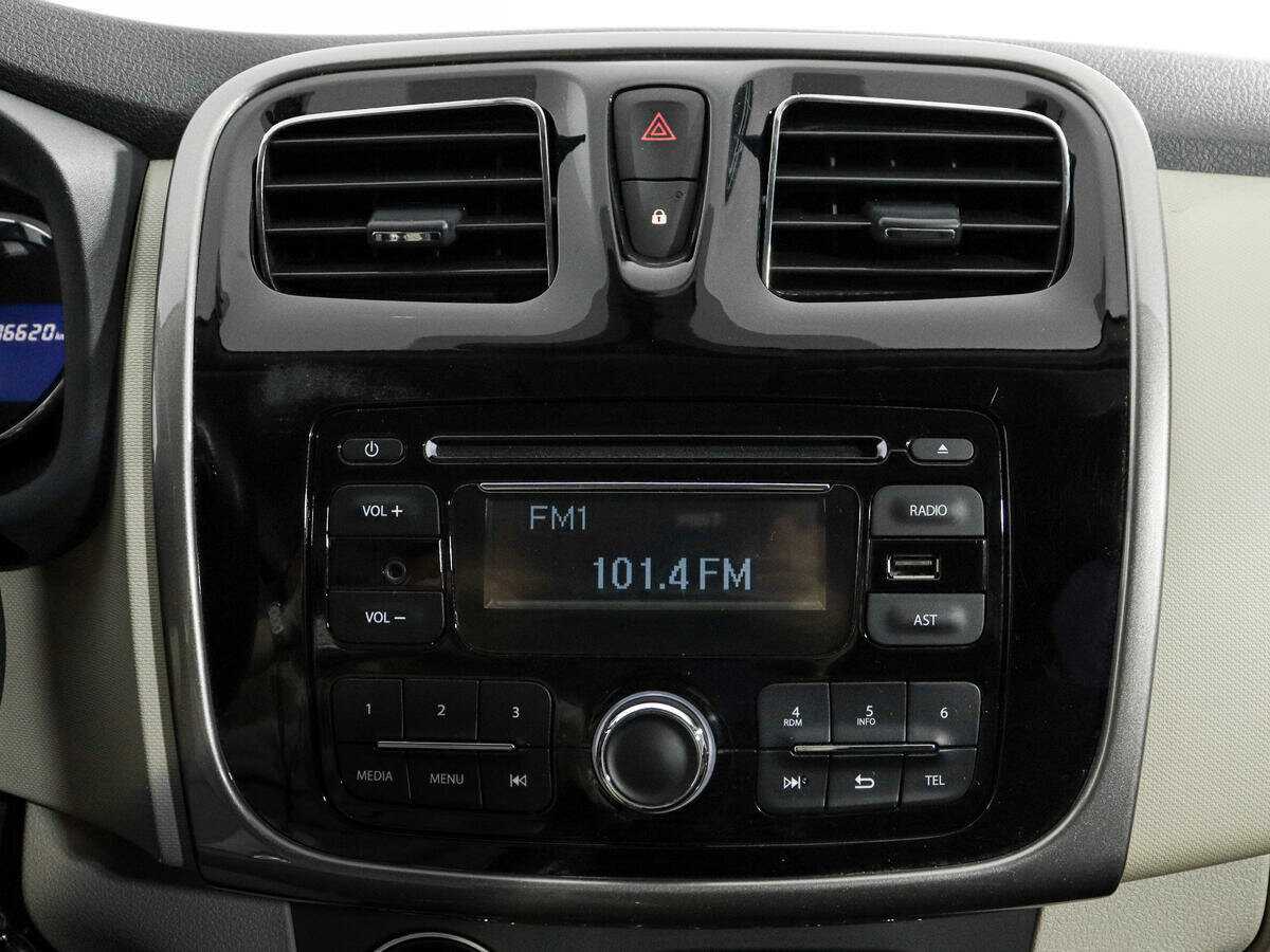 Renault Logan 2016 года с пробегом. Фото: #12