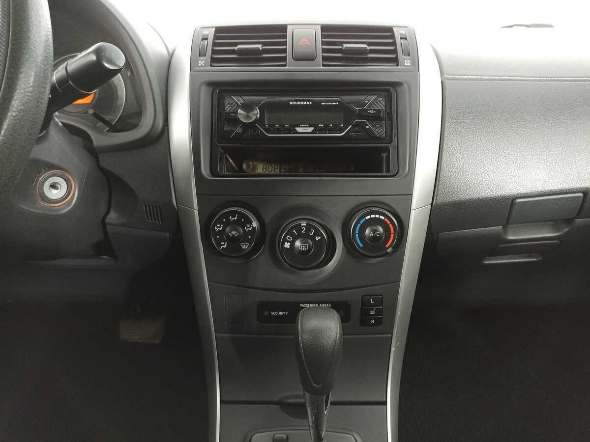 Toyota Corolla 2011 года с пробегом. Фото: #14