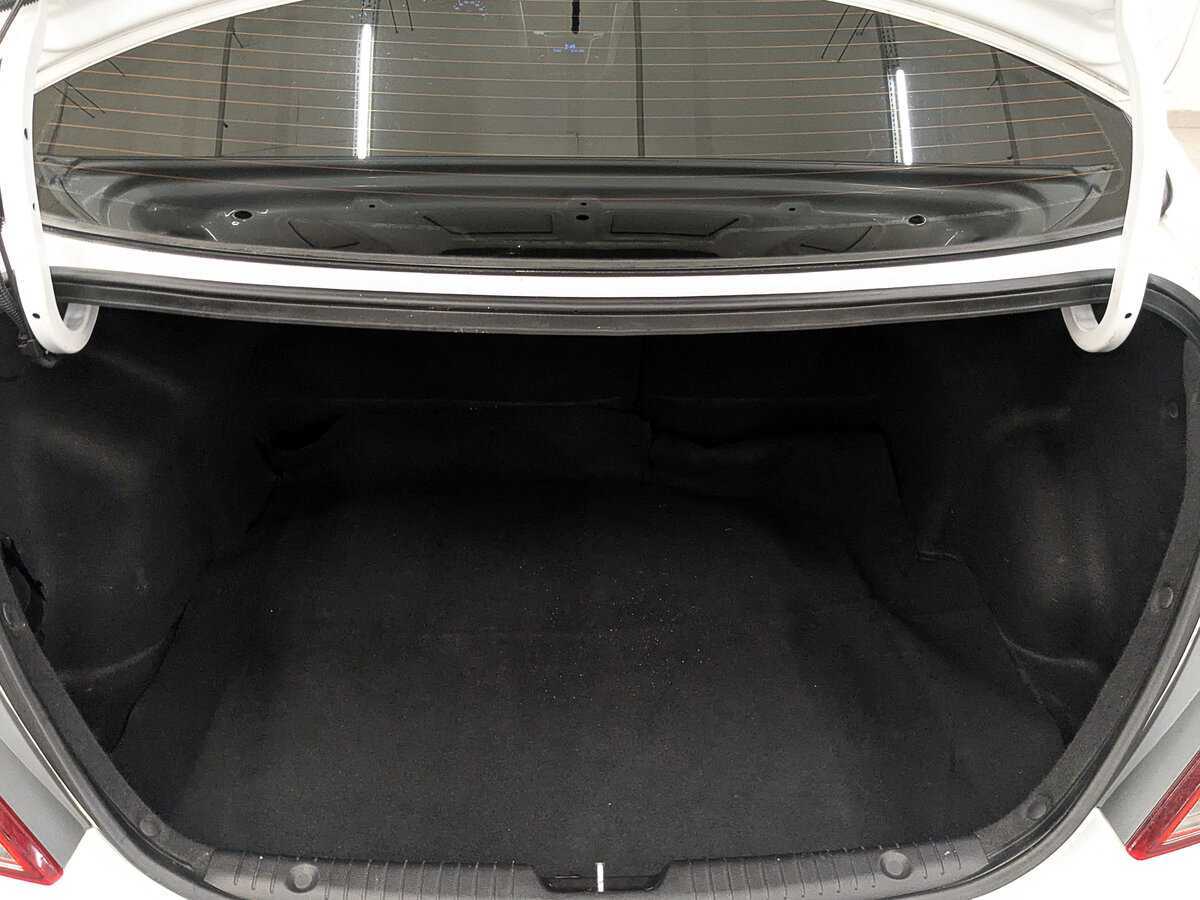 Hyundai Solaris 2015 года с пробегом. Фото: #9