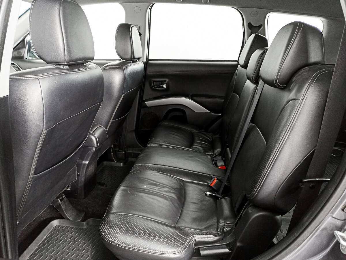 Mitsubishi Outlander 2010 года с пробегом. Фото: #11
