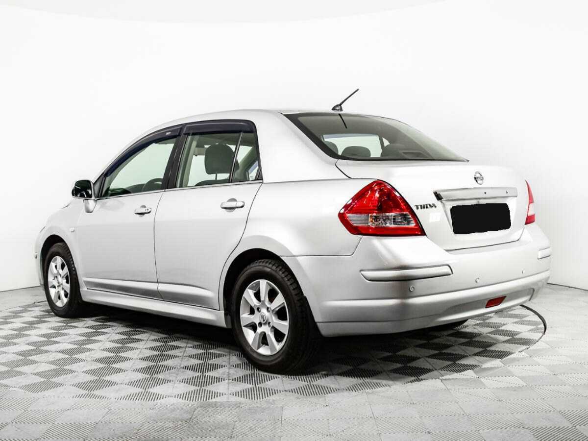 Nissan Tiida 2011 года с пробегом. Фото: #6