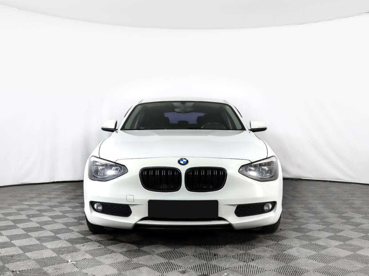 BMW 1 серии 2013 года с пробегом. Фото: #1