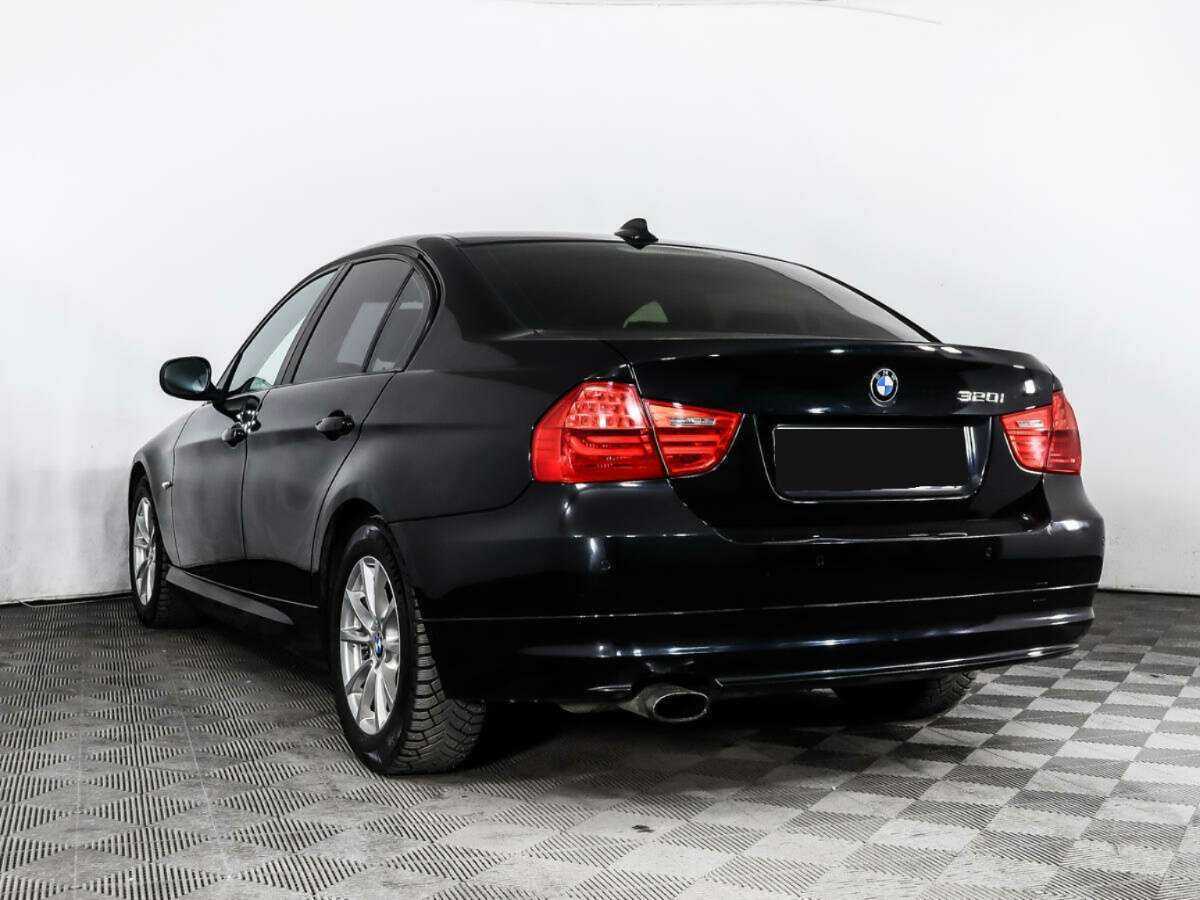 BMW 3 серии 2011 года с пробегом. Фото: #6