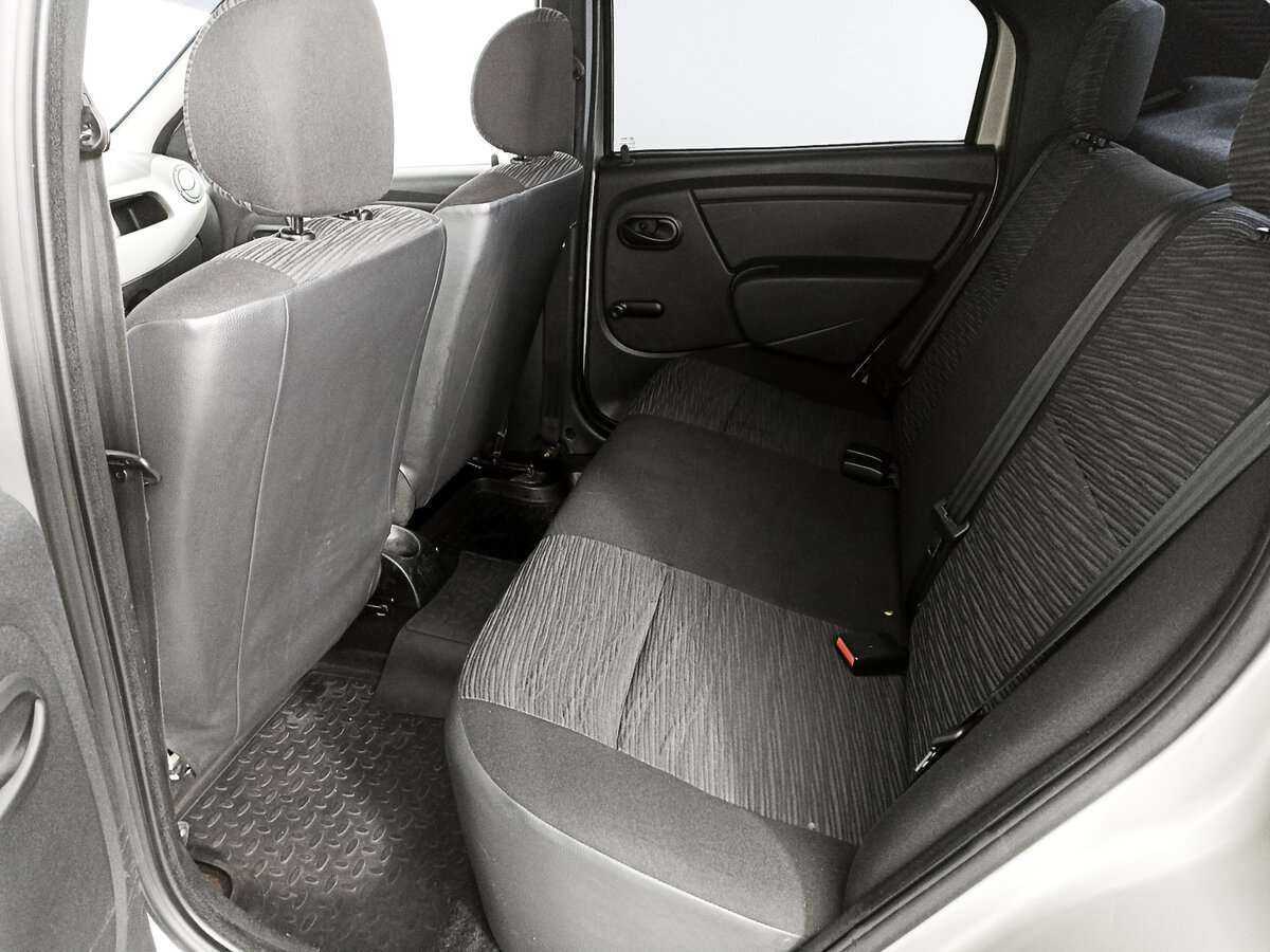 Renault Logan 2011 года с пробегом. Фото: #9