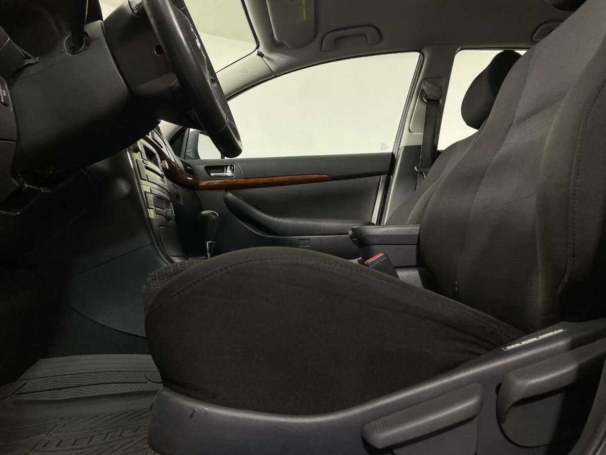 Toyota Avensis 2008 года с пробегом. Фото: #9