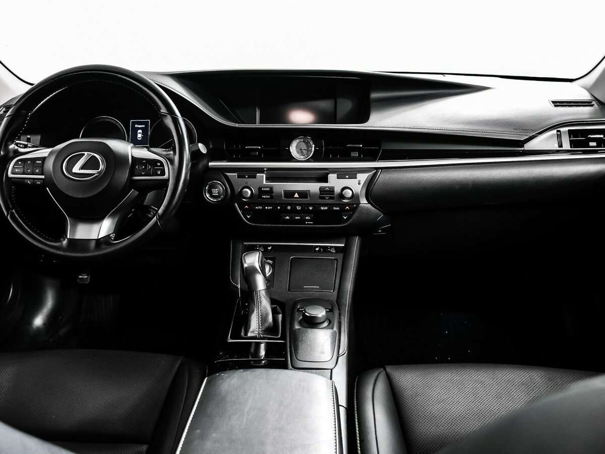 Lexus ES 2016 года с пробегом. Фото: #10