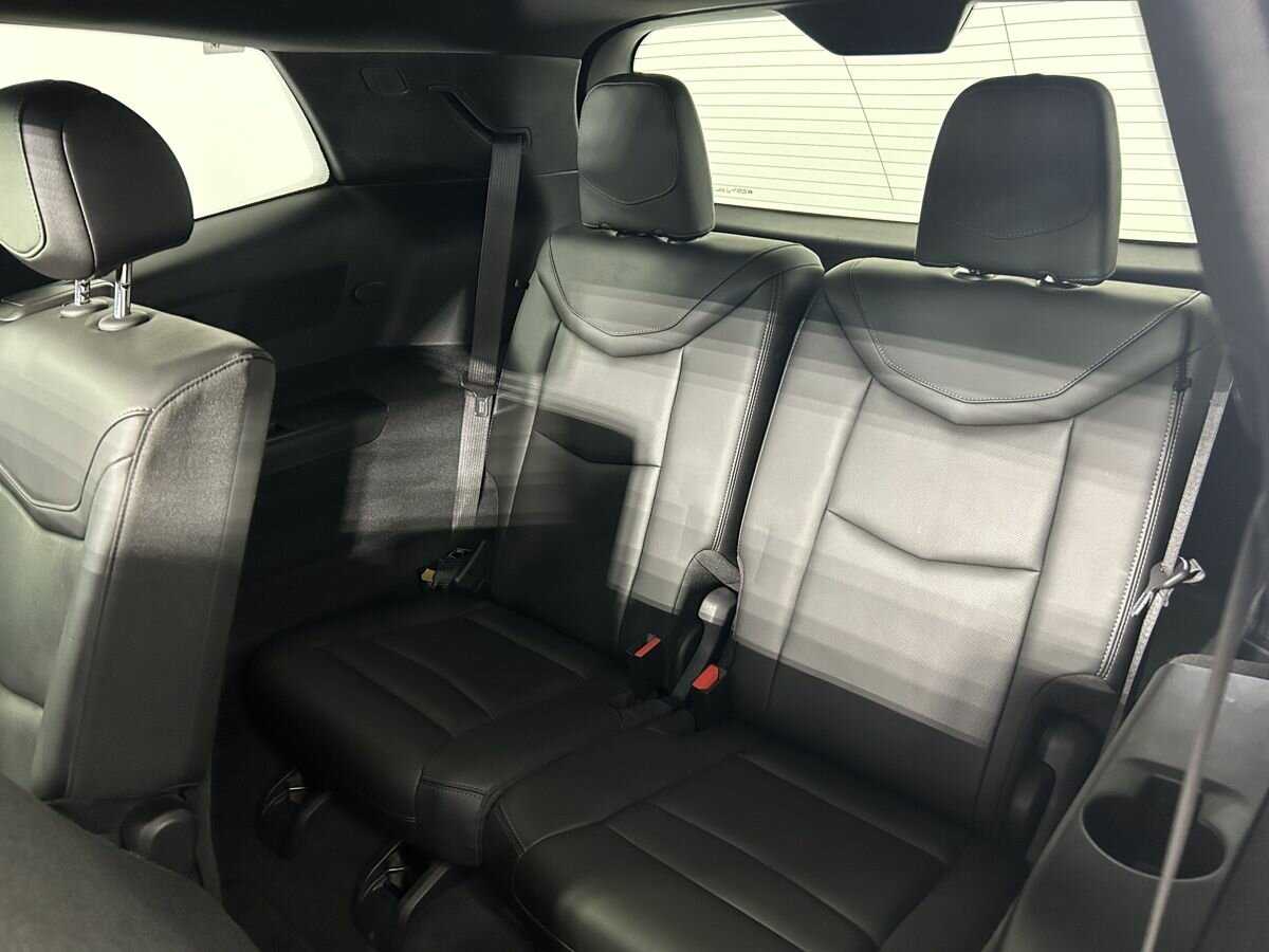 Cadillac XT6 2021 года с пробегом. Фото: #16