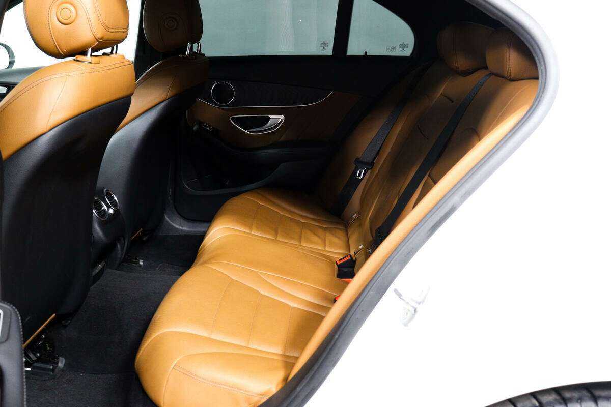 Mercedes-Benz C-Класс 2018 года с пробегом. Фото: #11