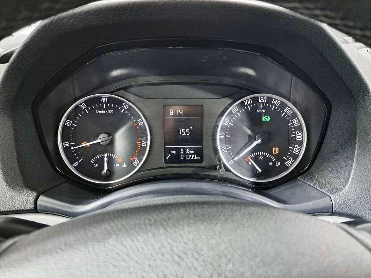 Skoda Octavia 2012 года с пробегом. Фото: #9