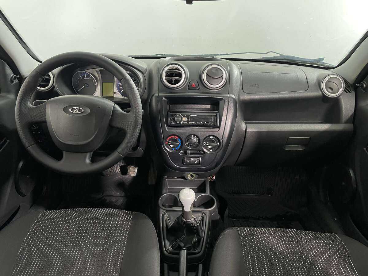 Lada (ВАЗ) Granta 2012 года с пробегом. Фото: #10