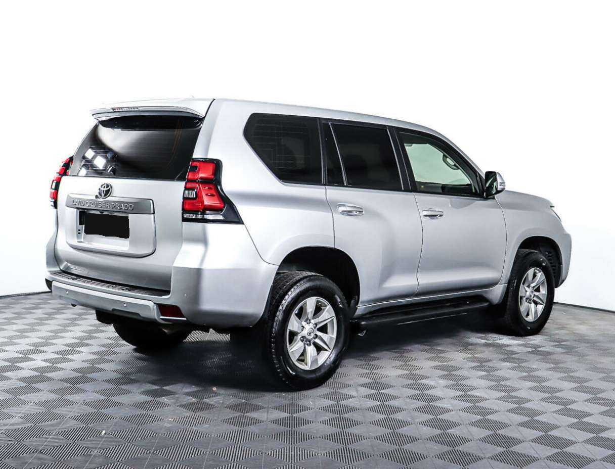 Toyota Land Cruiser Prado 2018 года с пробегом. Фото: #4
